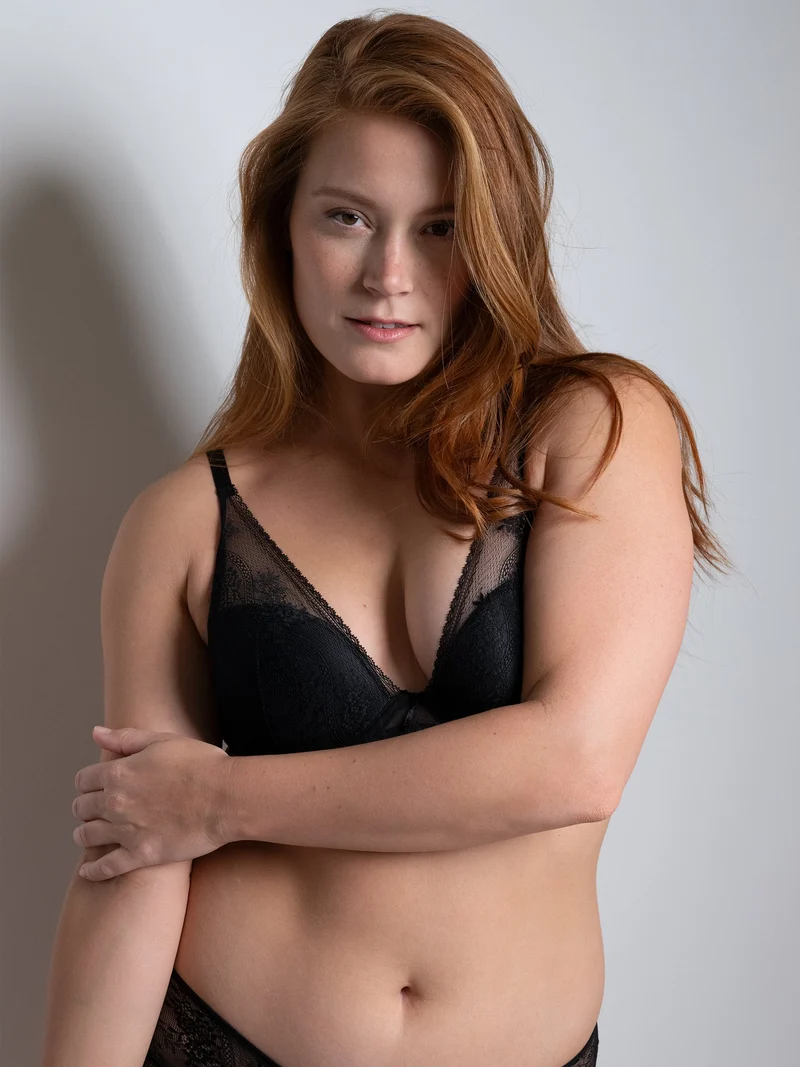 MADDIE | SOUTIEN-GORGE PLONGEANT À ARMATURES À COQUES