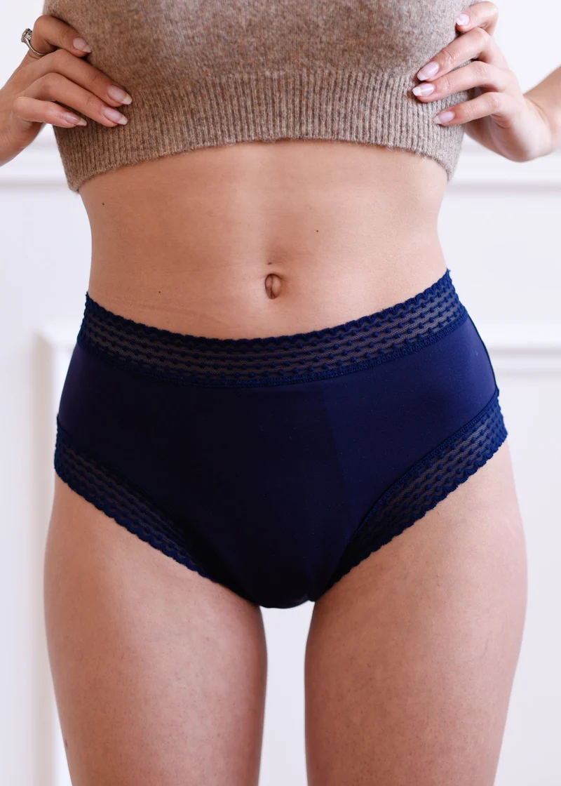 Lily - Culotte menstruelle flux moyen +++
