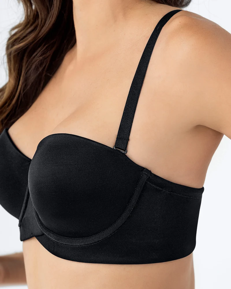 Soutien-gorge sans bretelles idéal pour les poitrines moyennes à fortes.