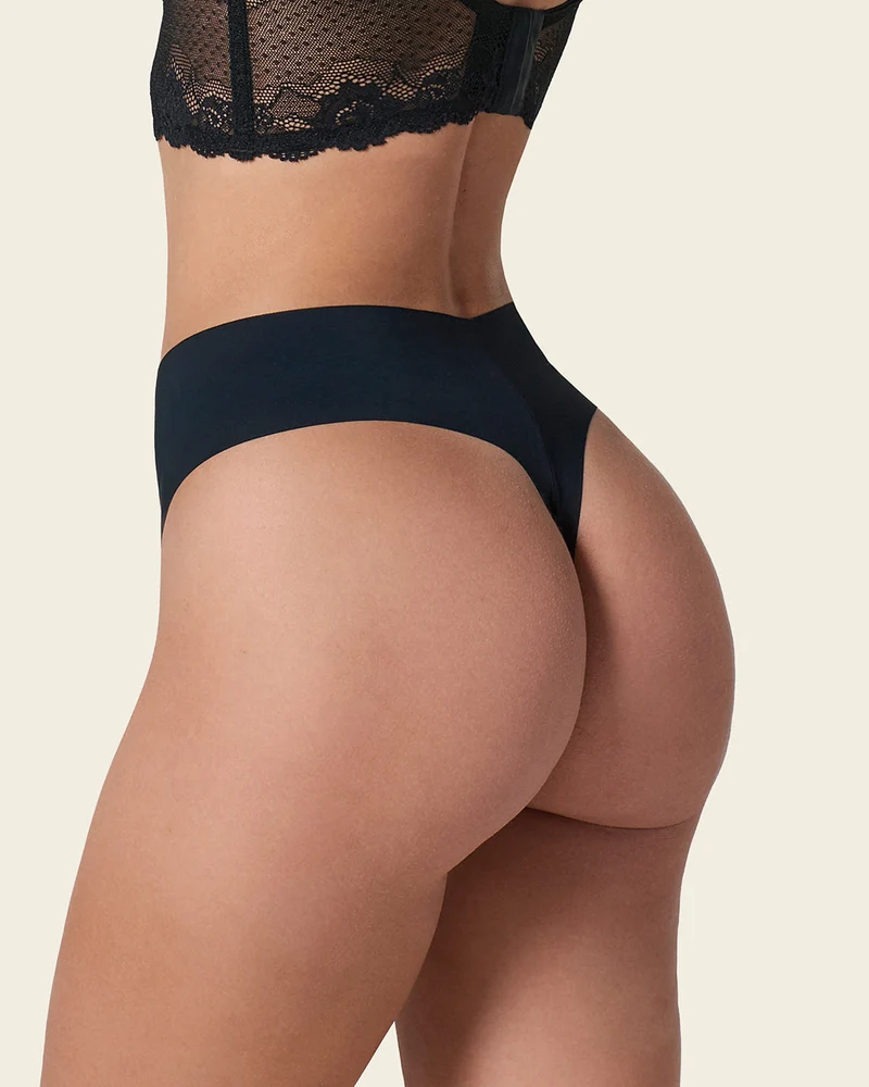 Culotte brésilienne taille haute invisible