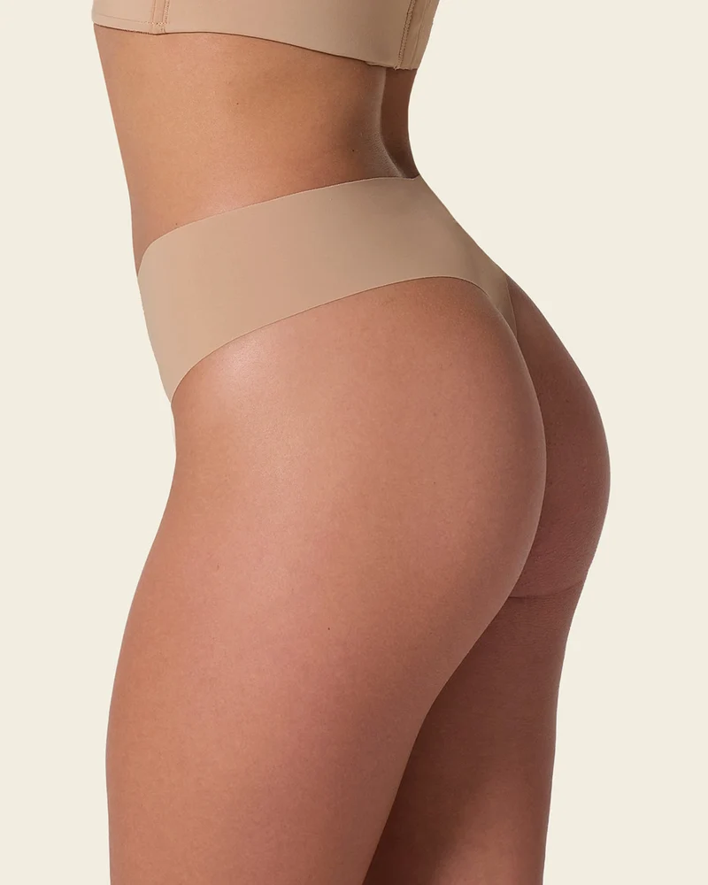 Culotte brésilienne taille haute invisible