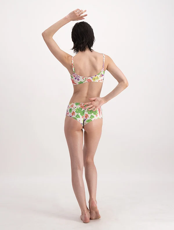 Shorty Leti - Bain - Secret-Garden