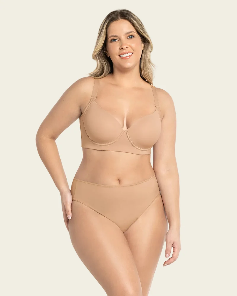 Culotte classique à jambe haute avec contrôle modéré au niveau de l'abdomen