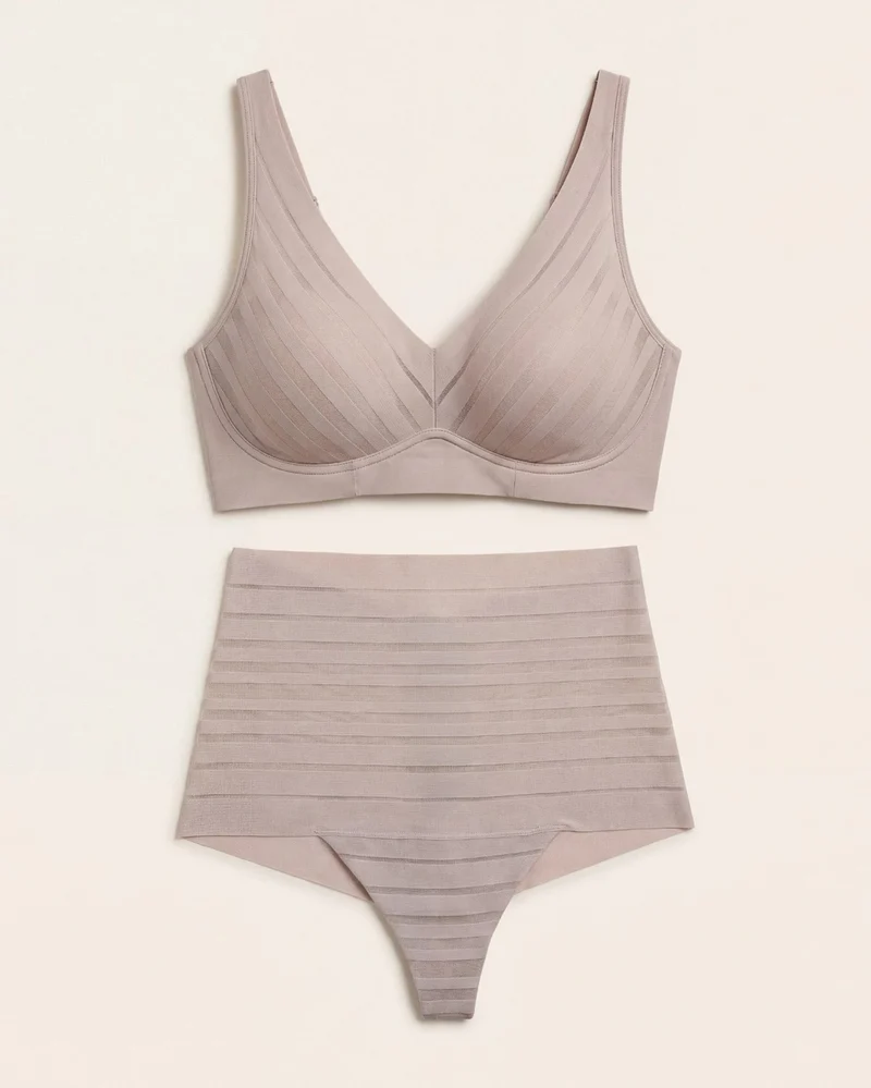 Daily Bra + UltraStripe Undetectable en Habano Claro