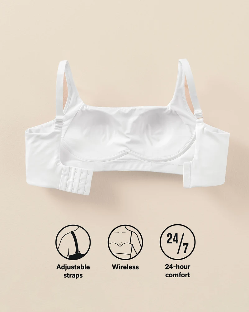 Everyday Bra + Stripe Undetectable Shaper Panty en Blanco