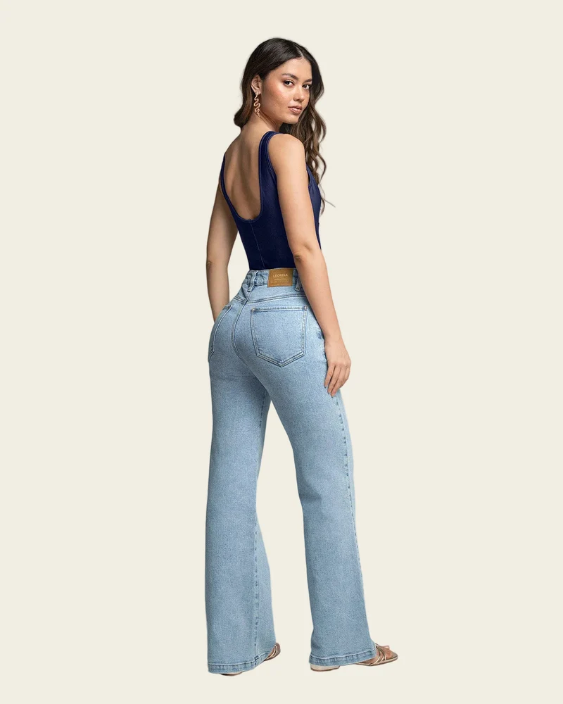 Body à maintien doux avec tulle au décolleté