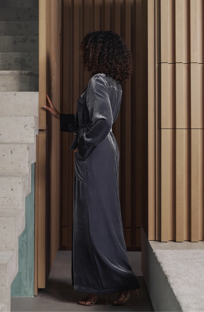 Peignoir long Bruna en velours gris