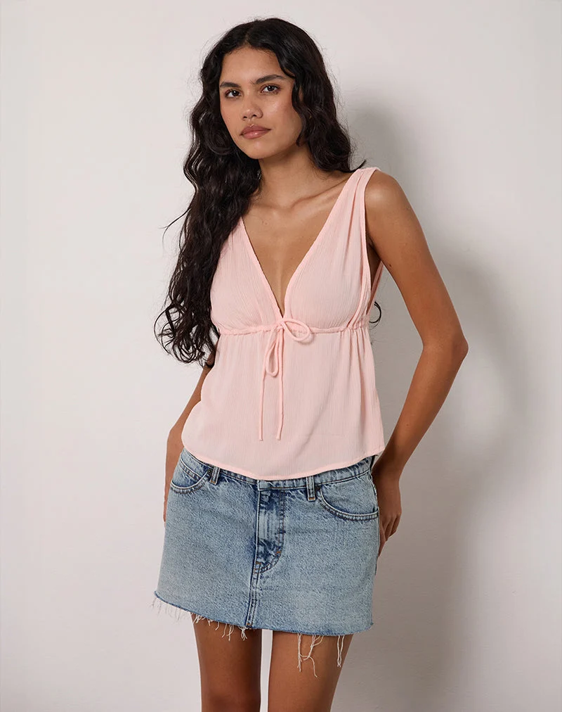 Ralia Tie Front Top in Peplum Light Pink
