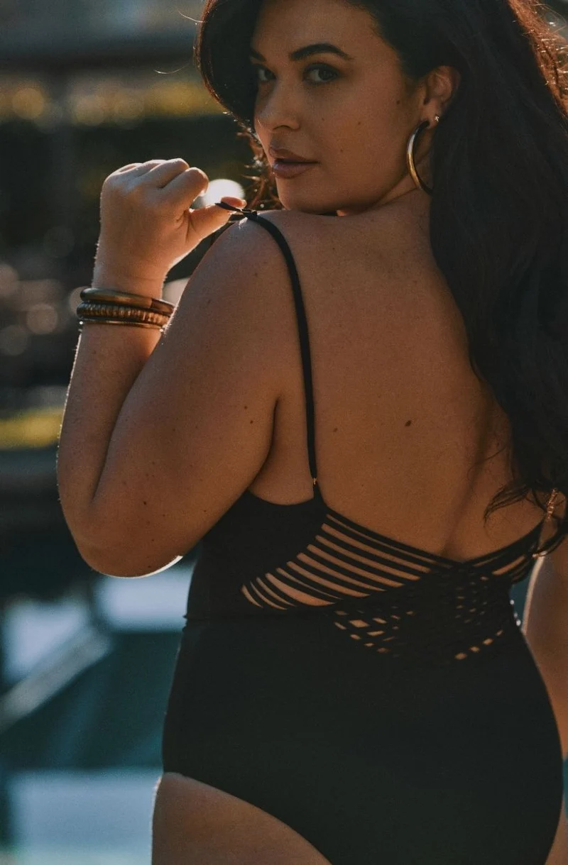 Maillot de bain une pièce noir Cassiopée croisé dos