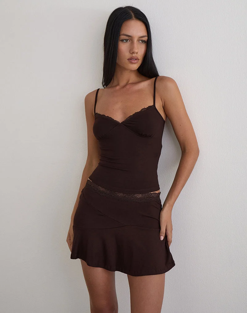 Nystin Plunge Top with Lace in Bitter Chocolate (Top plongeant avec dentelle en chocolat amer)