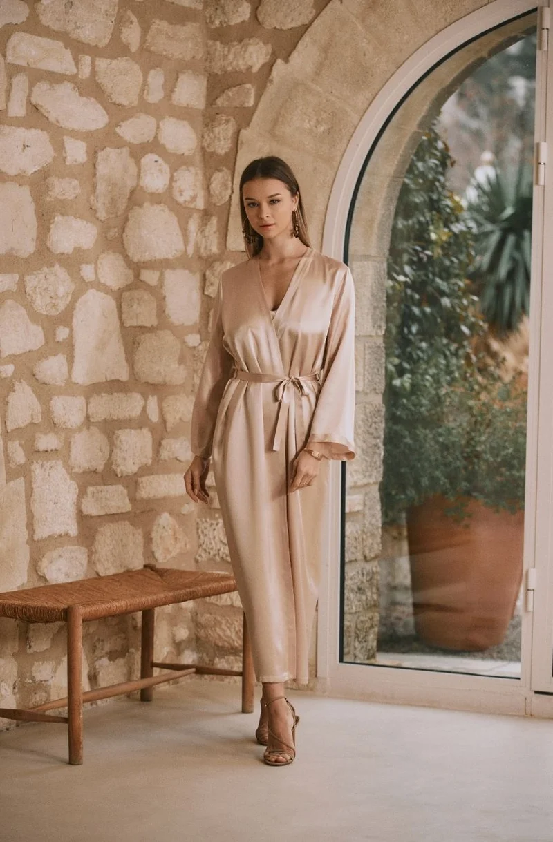 Déshabillé long Tracy en soie beige