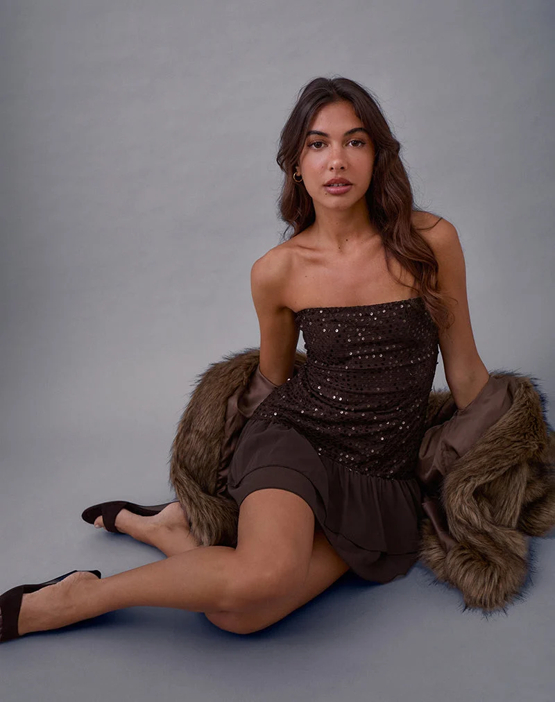 Robe corset Tinosa à volants et paillettes marron