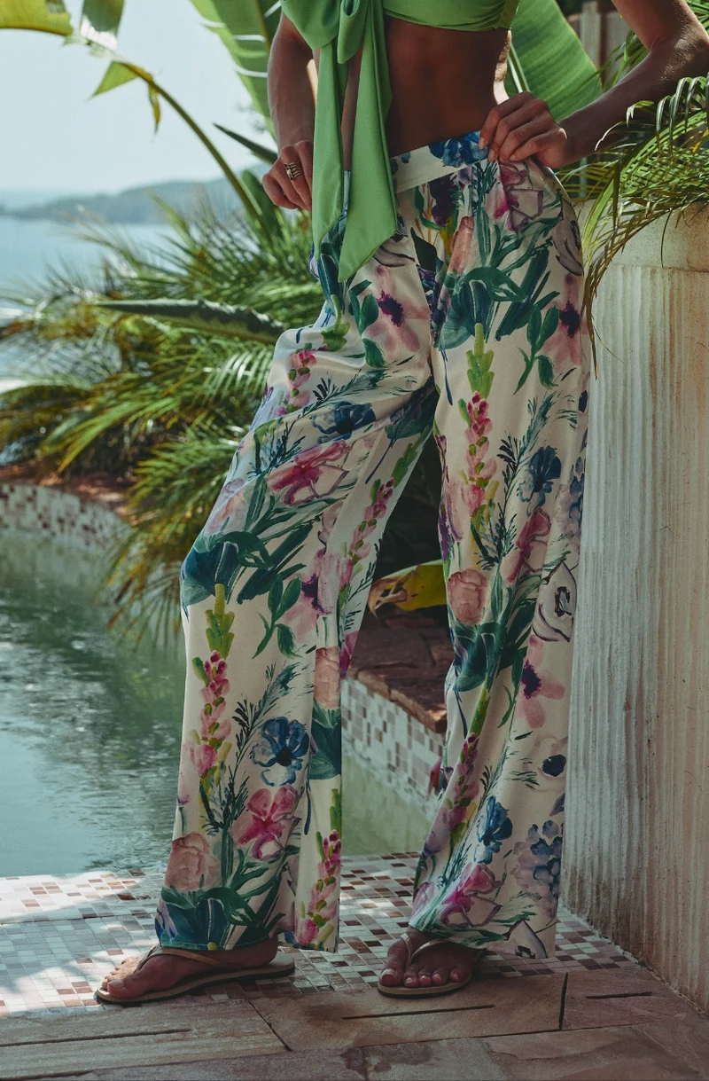 Pantalon Cléa en satin imprimé fleuri