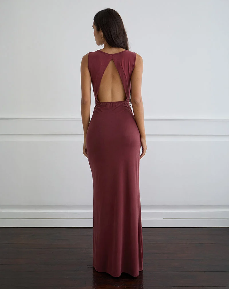 Namra - Robe longue à col bénitier en cupro - Bourgogne