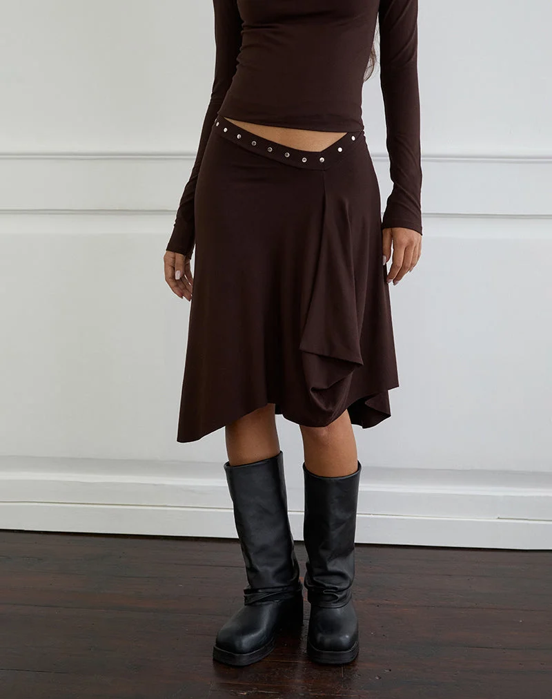 Jupe midi Emera avec clous en chocolat amer