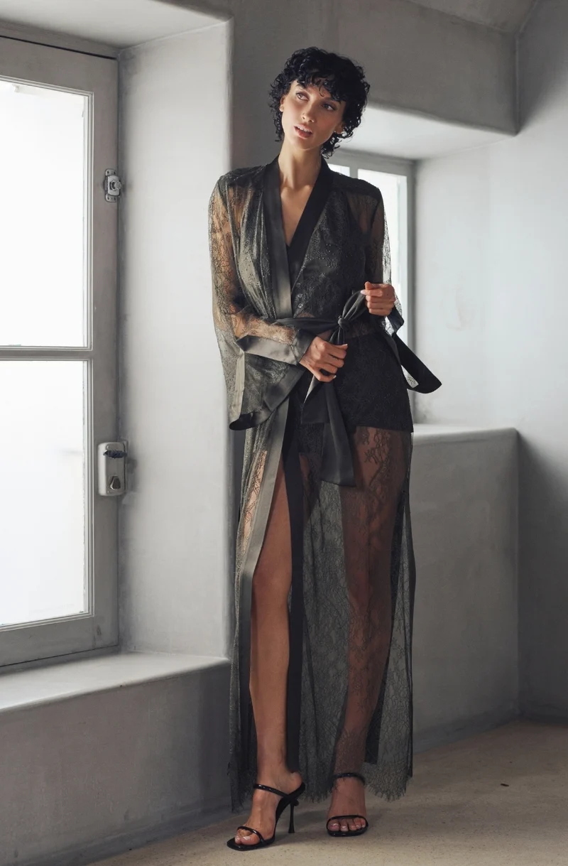 Kimono long en dentelle verte Brooke