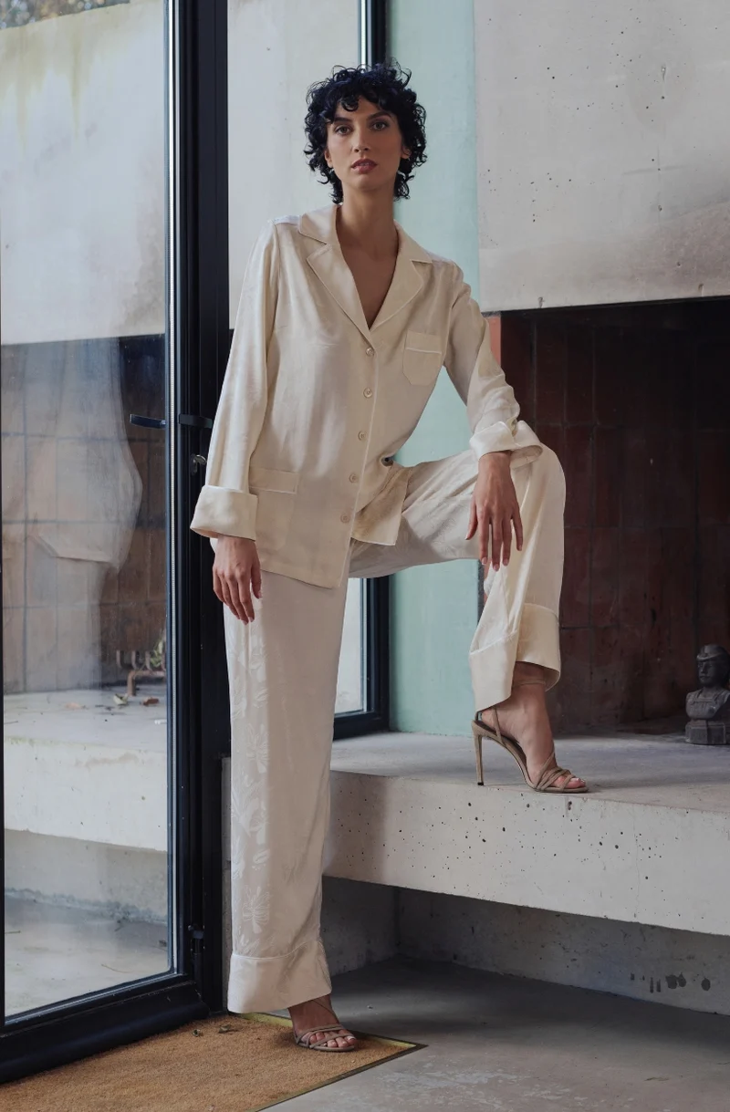 Pyjama Béatrice en satin jacquard crème