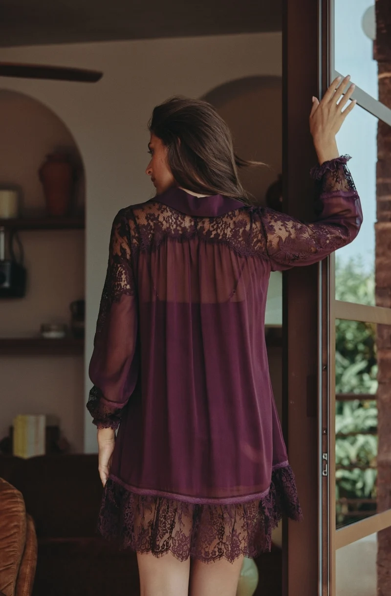 Robe chemise Calista en mousseline de soie et dentelle brun