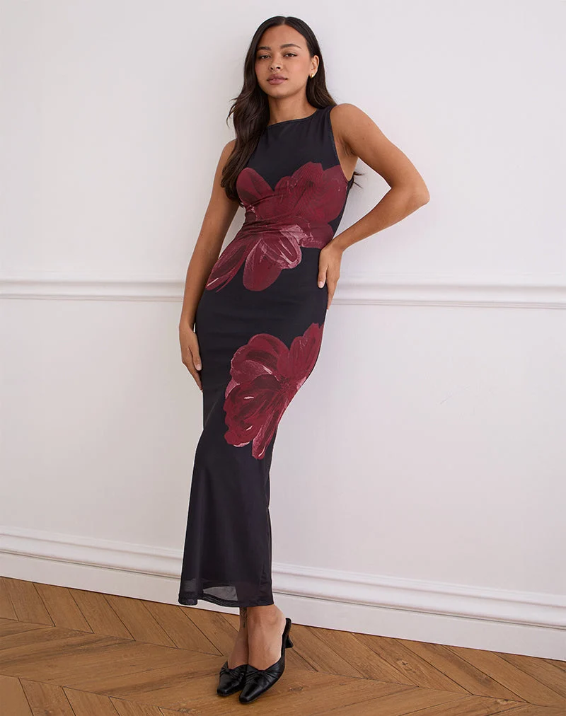 Robe longue Fayola en noir avec fleur aquarelle en bourgogne