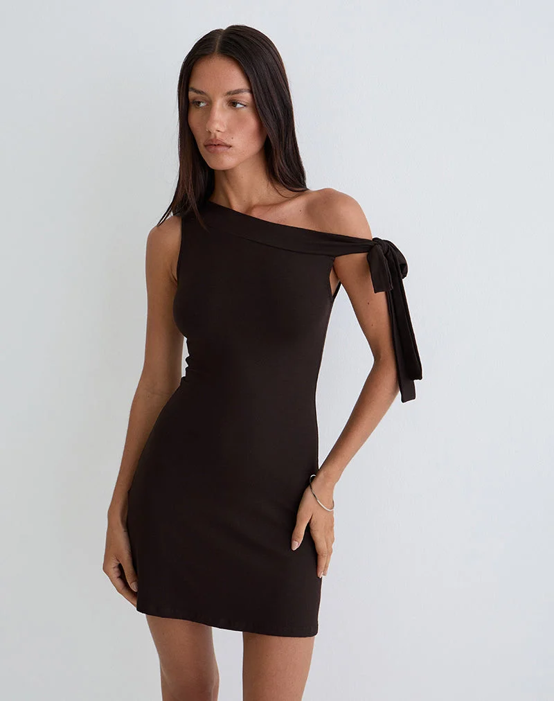Mini robe asymétrique Xeenia en brun chocolat