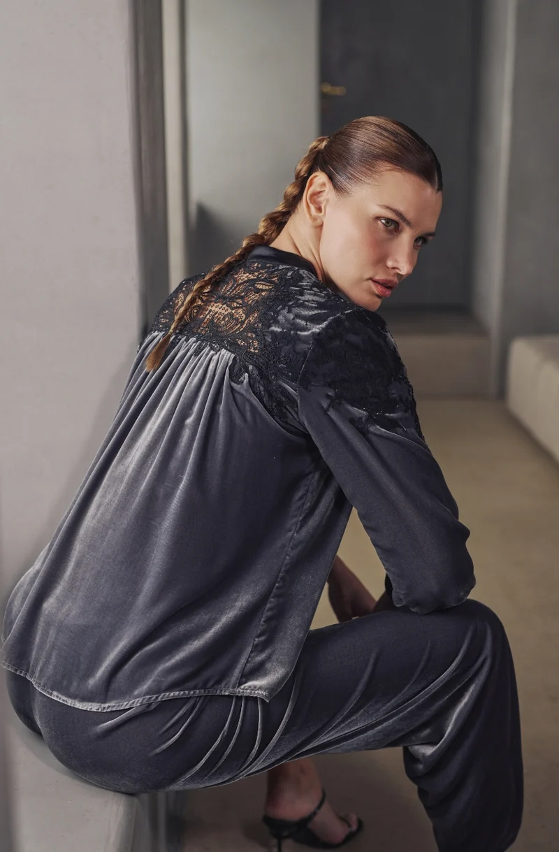 Pyjama Bruna en velours et dentelle grise