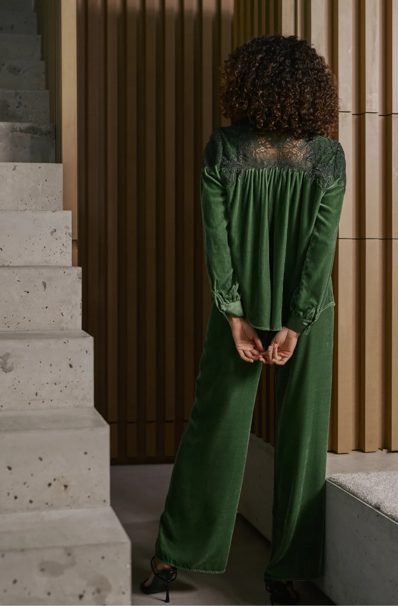 Pyjama Bruna en velours et dentelle verte