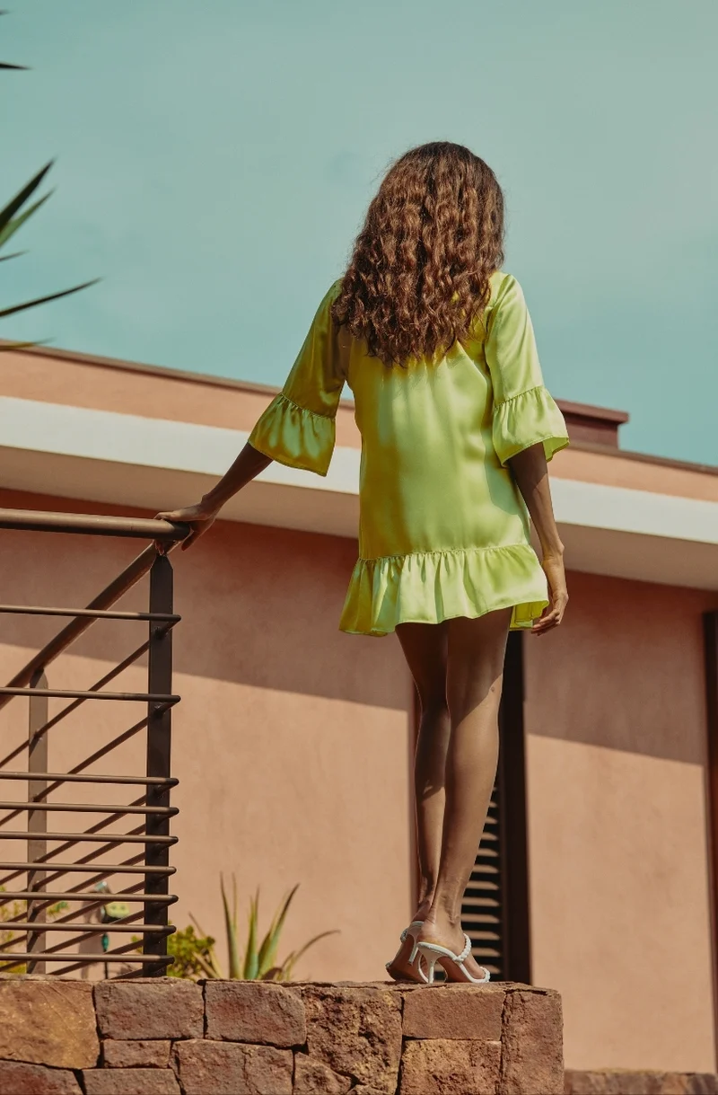 Robe chemise en soie verte Calista