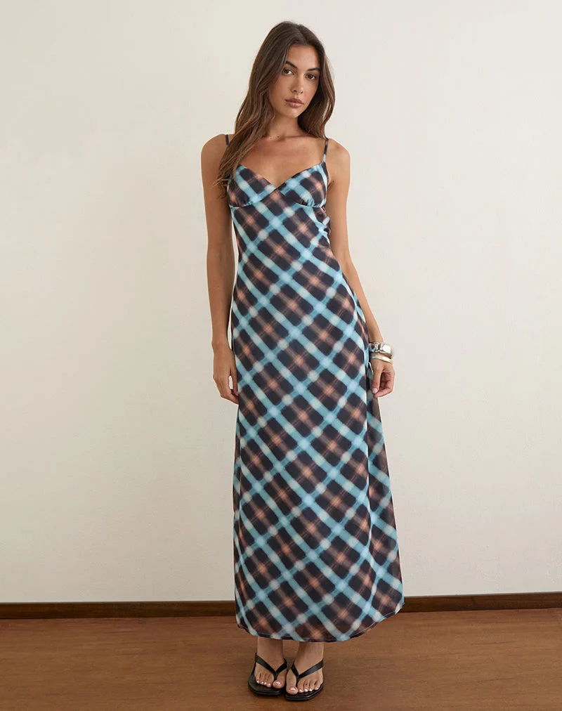 Robe Bianna en mousseline noire et bleue à carreaux vaporeux