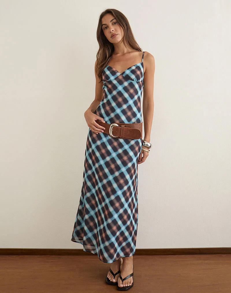 Robe Bianna en mousseline noire et bleue à carreaux vaporeux