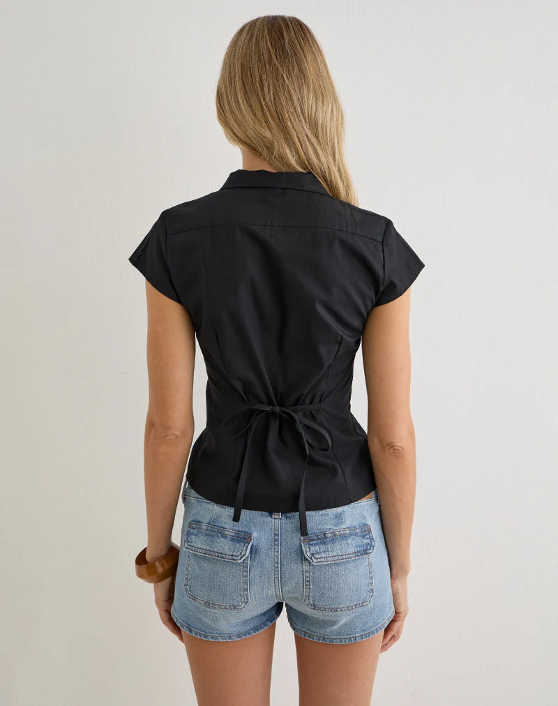 Blouse Estu avec volant au centre sur le devant, en popeline noire