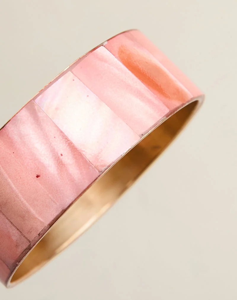 Bracelet en résine rose et laiton