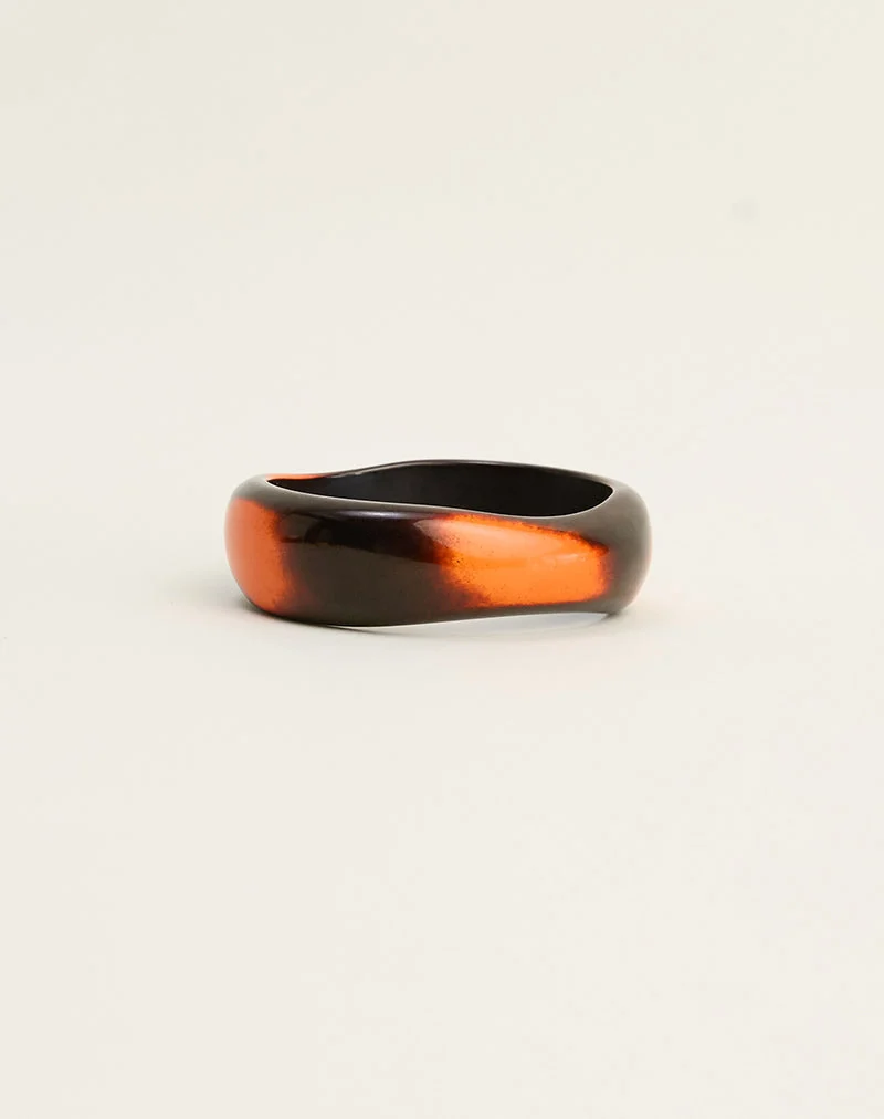 Bracelet rigide en bois noir et orange