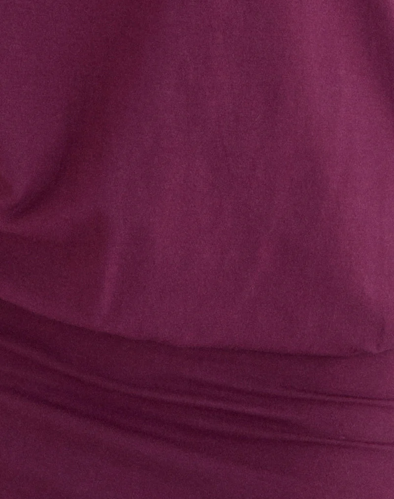 Mini-robe Edwina à épaules dénudées, couleur violet foncé