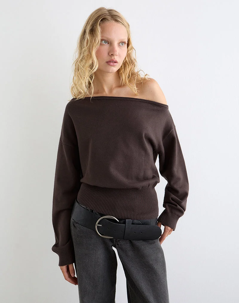 Pull asymétrique Jalira en brun