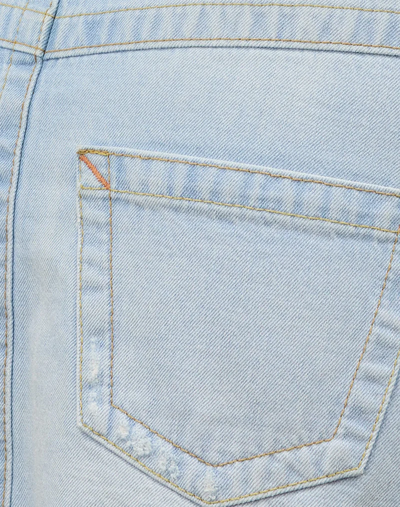 Mini-jupe en jean à ourlet brut déchiré, bleu ciel