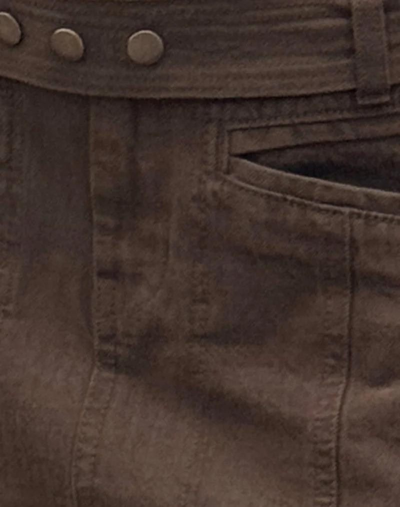 Mini-jupe en jean à ceinture, couleur chocolat