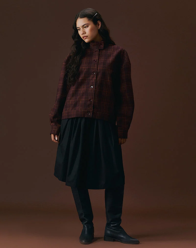 Murphy Knee Length Skirt in Black