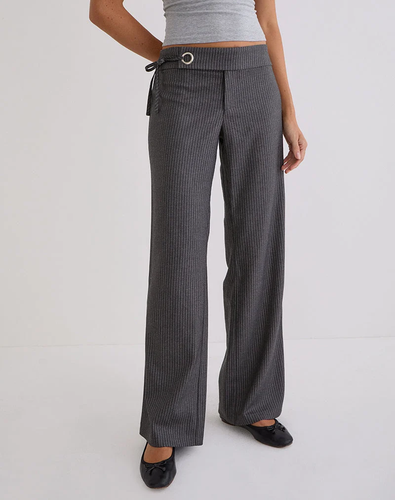 Pantalon Tova Tie Tailoring à fines rayures grises