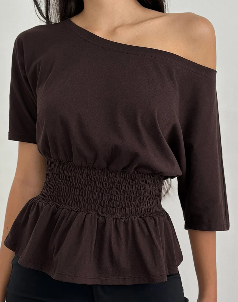 Domani Off the Shoulder Top in Chocolate (Top à épaules dénudées en chocolat)