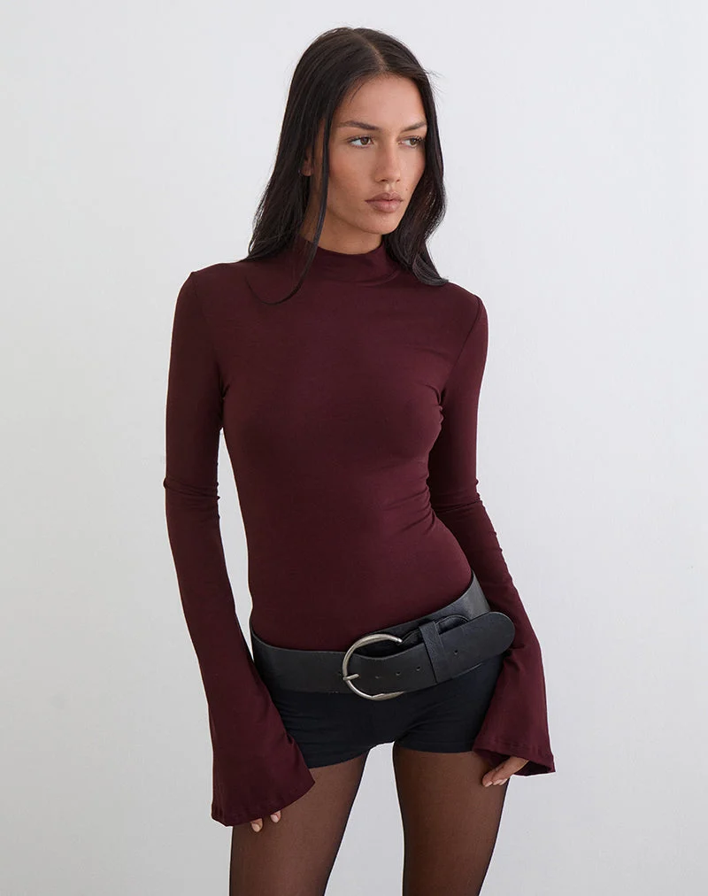Haut à col haut et manches longues Nell, couleur prune foncé
