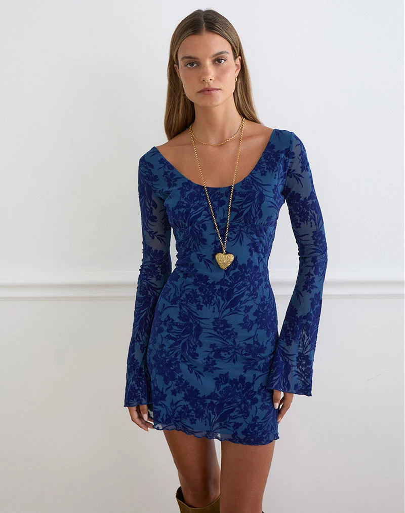 Mini-robe Bindara bleu marine avec motif « Midnight Leaf Flock »