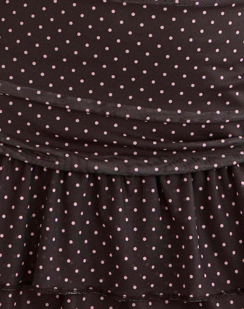 Mowgli Cap Sleeve Mini Dress in Brown with Micro Polka Pink Print (Mini robe à manches courtes Mowgli en marron avec imprimé micro-polka rose)