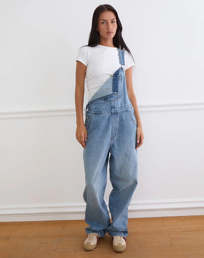 Salopette en jean bleu vif, d'occasion