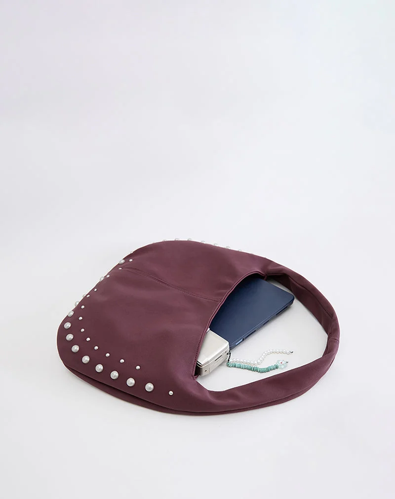 Sac souple clouté en bourgogne