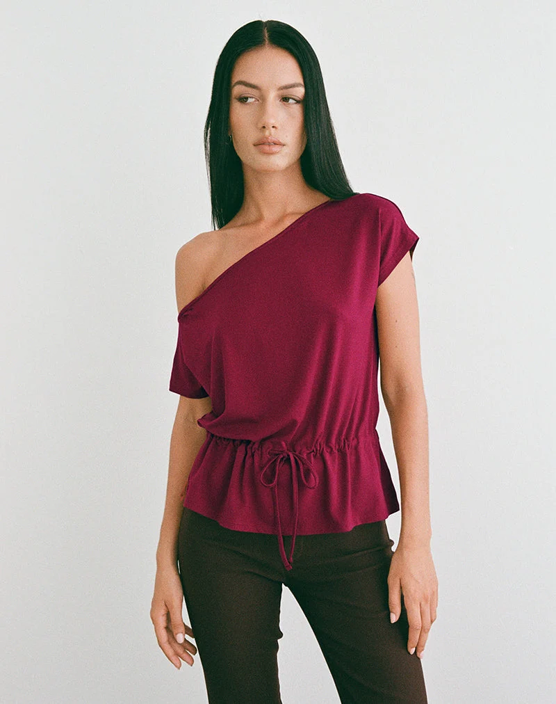Sika One Shoulder Top in Burgundy with Tie Belt (Top asymétrique avec ceinture à nouer)