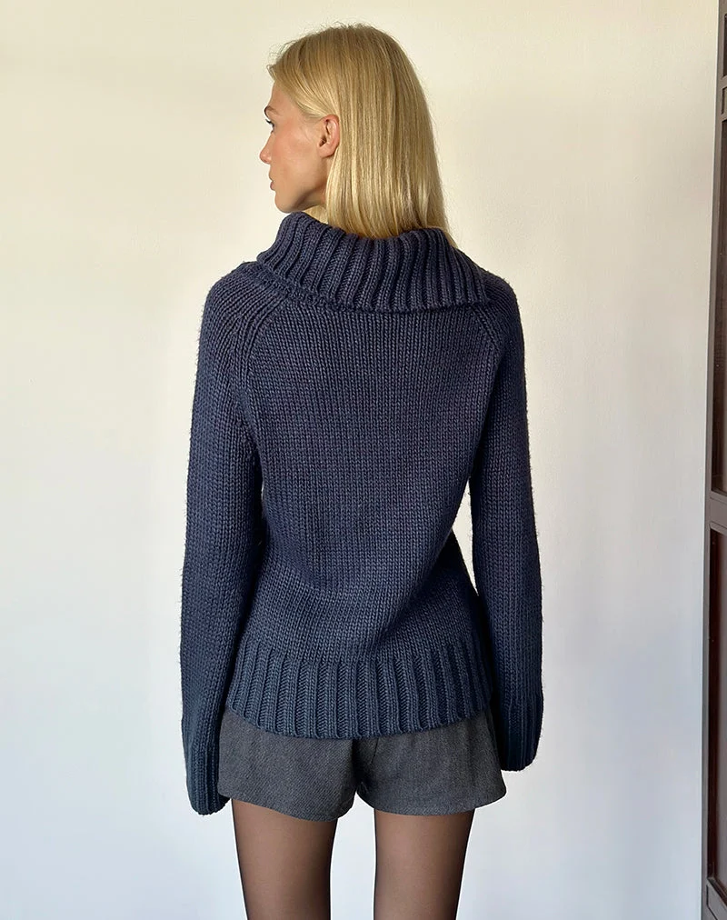 Pull à col roulé Dajah en tricot bleu marine