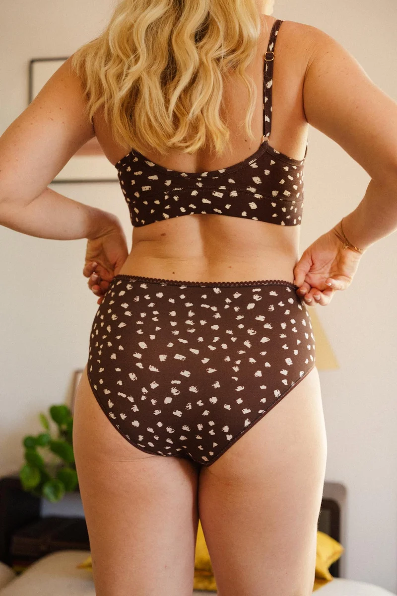 1 BRASSIÈRE + 1 CULOTTE TAILLE HAUTE - Bambi Marron