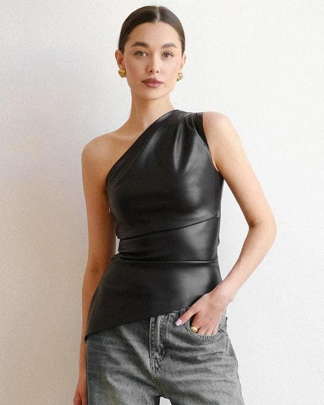 Haut Asymétrique Imitation Cuir - Marielle
