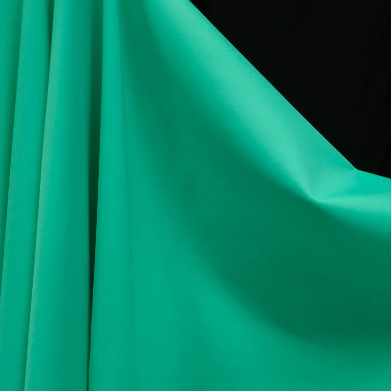 Carvico Vita | Tissu Haut de Gamme pour Maillots de Bain & Vêtements de Sport
