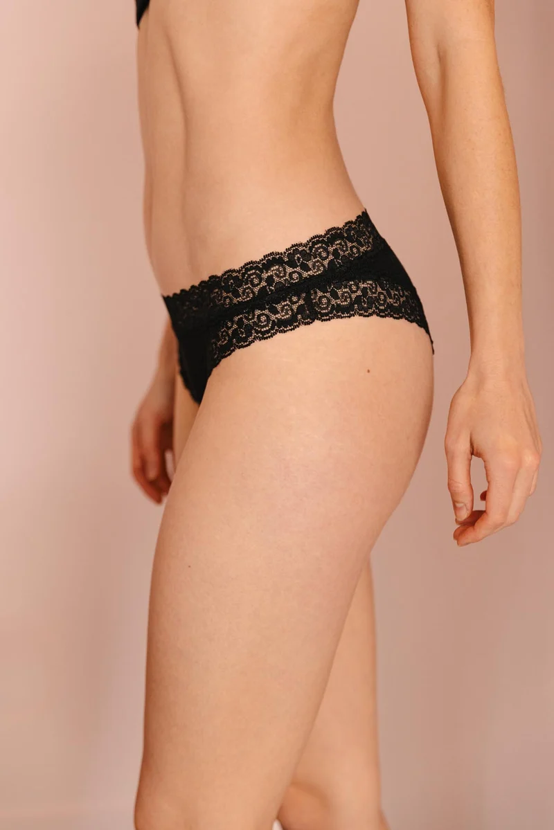 Tanga Brésilien Coton BIO & Dentelle - Pirate Black